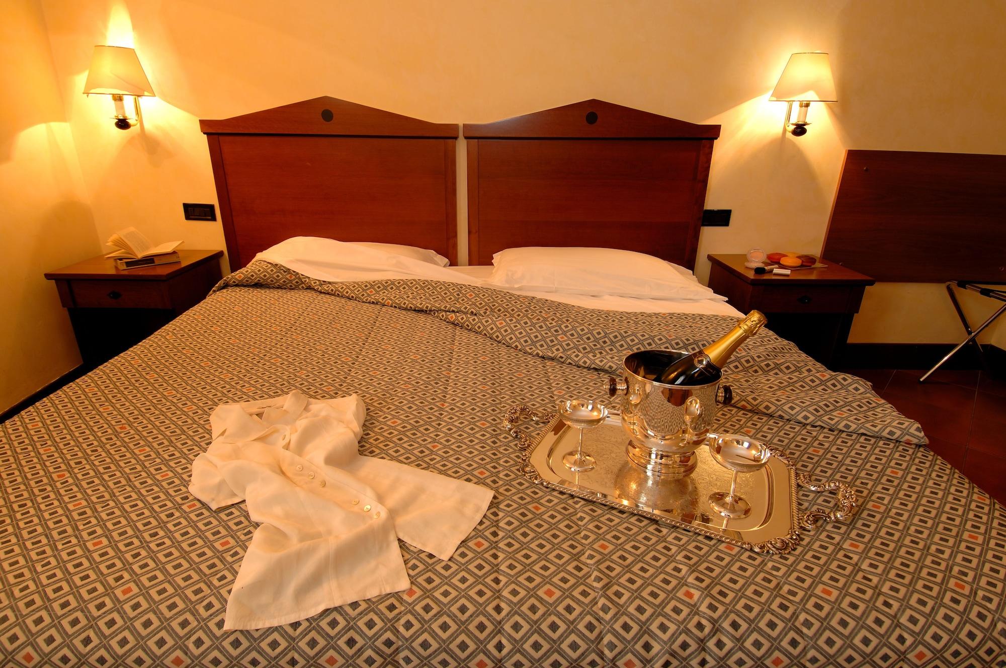 Hotel Malaspina Флоренція Екстер'єр фото